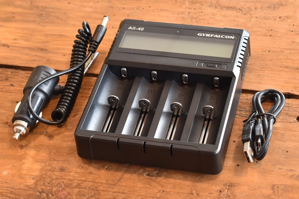 Gyrfalcon - All-40 Charger with USB Cable & Car Charger