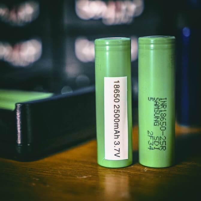Samsung - 25R 18650 (2500mAh//20A)